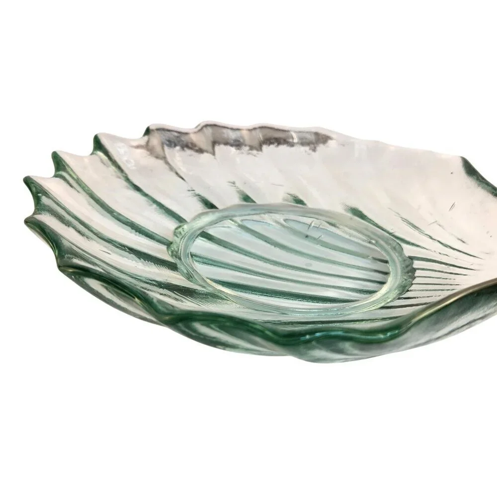 Handcrafted Vidrios San Miguel Recycled Glass Shell-Shaped Dish Coastal Decor Ma